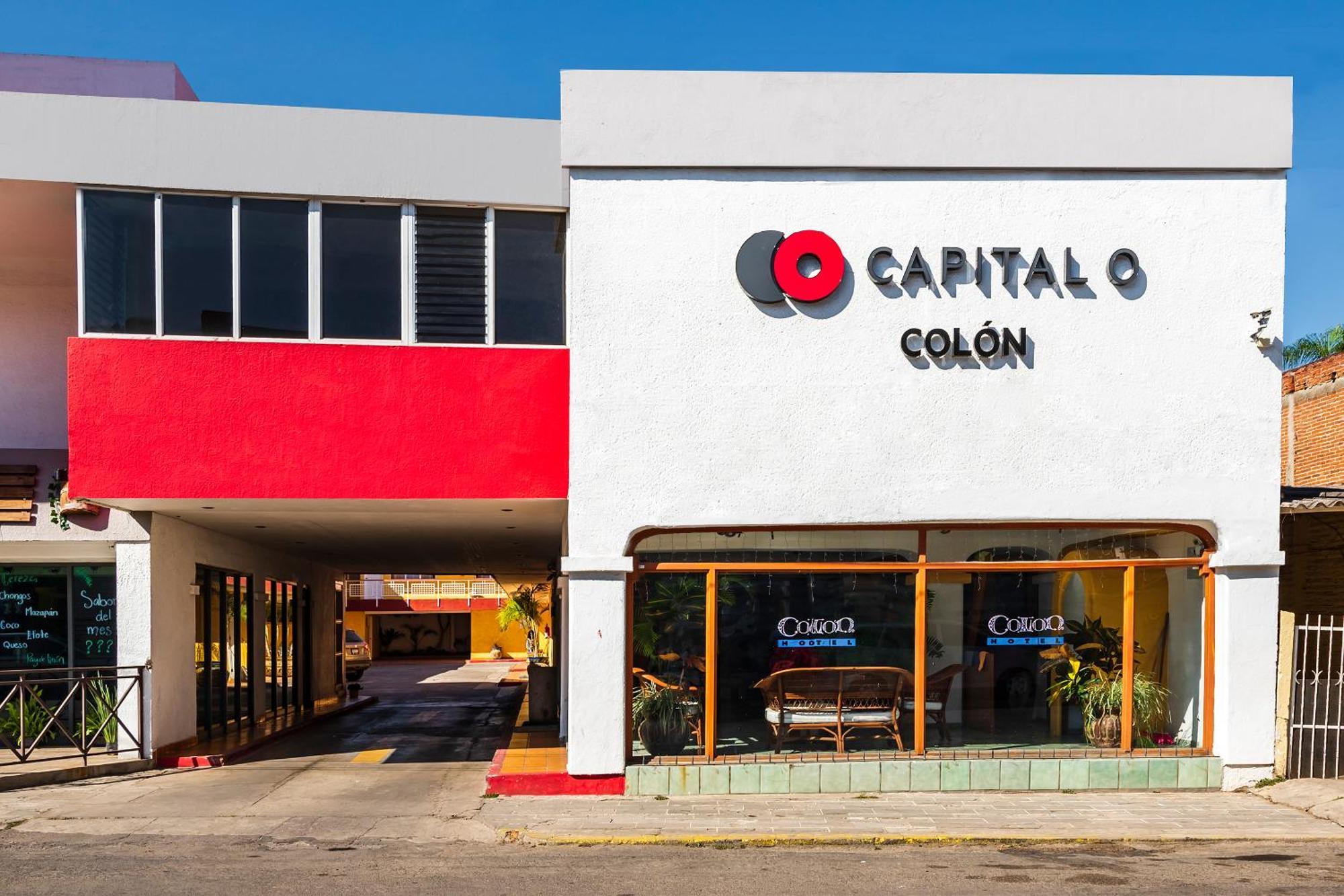Готель Capital O Colon, Ciudad Guzman Jalisco Екстер'єр фото